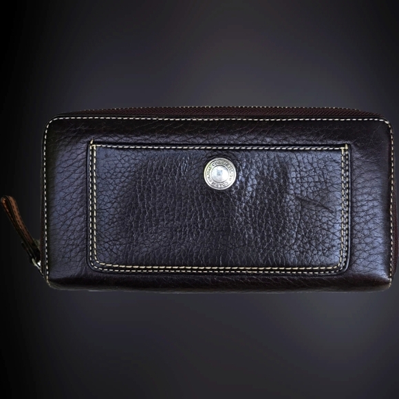 Vintage Coach Brown Zip Around Wallet Soft Pebbled Leather Contrast Stitch - Picture 1 of 13